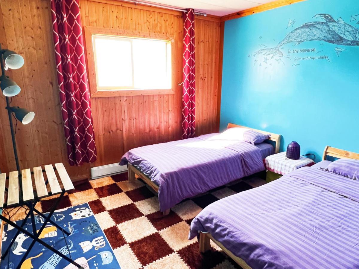 צ'רצ'יל Sarah'S Dreamhouse B&B מראה חיצוני תמונה